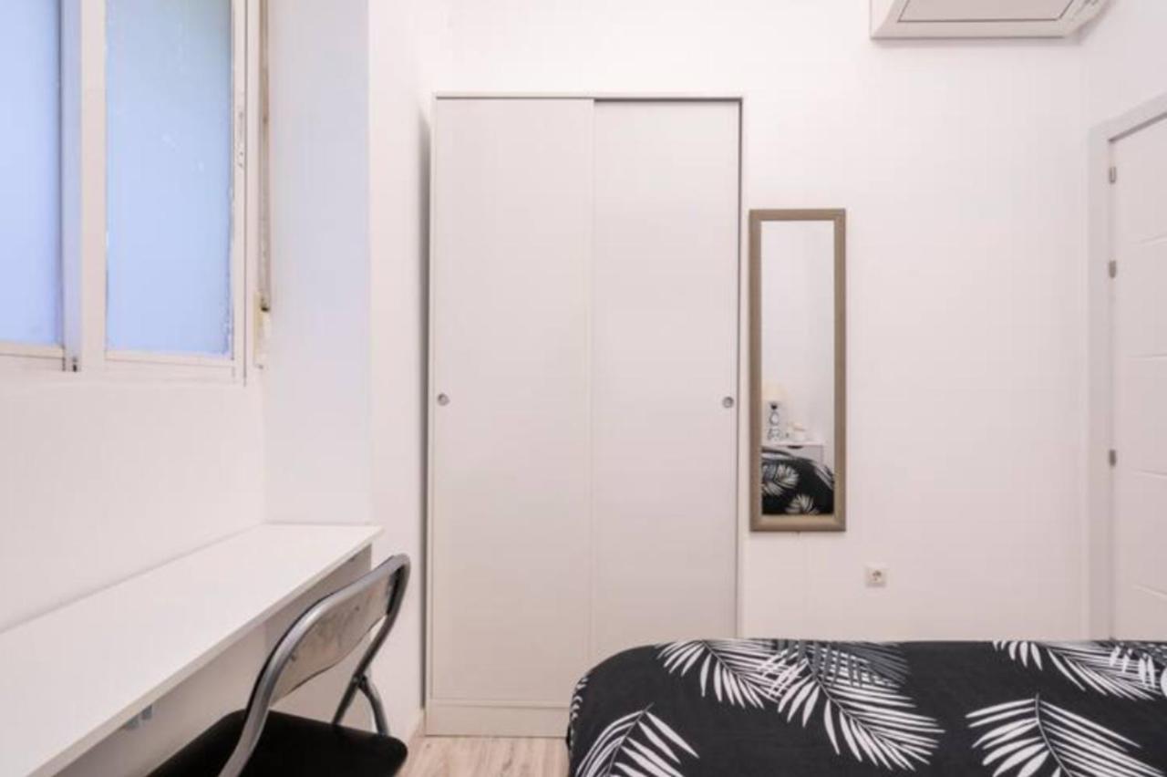 Bedroom Madrid City Center Eksteriør billede