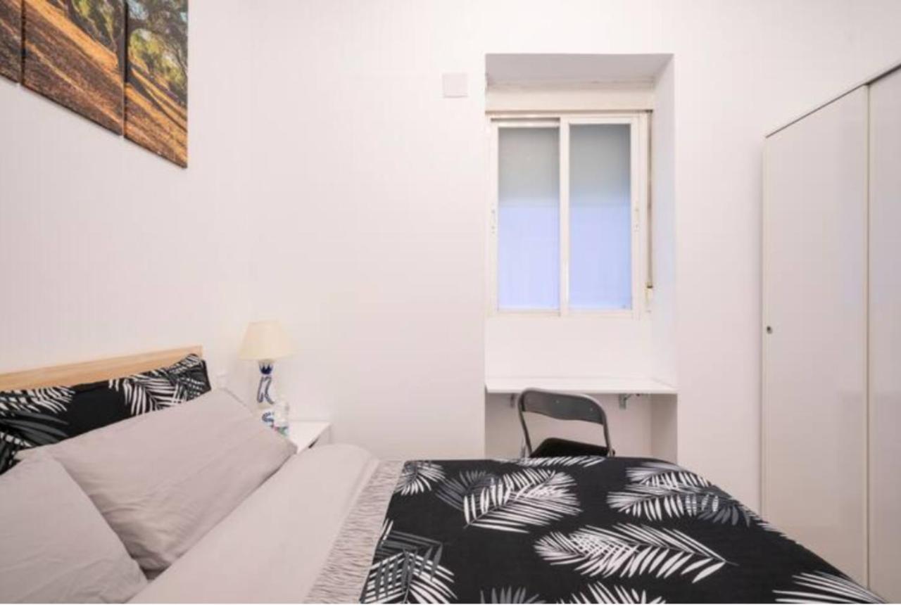 Bedroom Madrid City Center Eksteriør billede